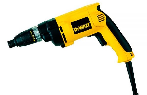 Дрель-шуруповерт от 10000 рублей DeWalt DW263K