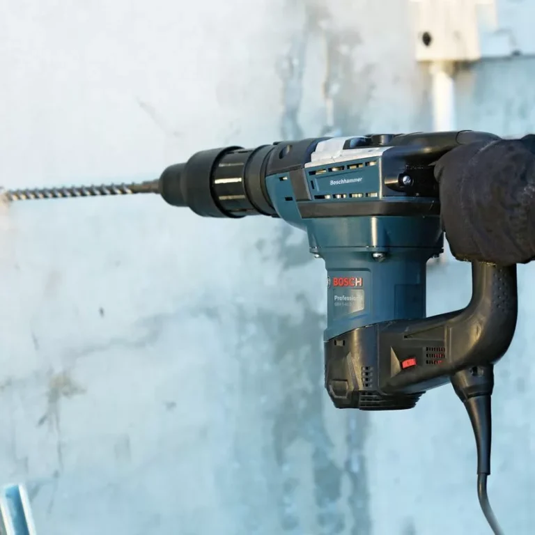 Перфоратор Bosch или Makita